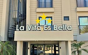 La Vita Es Bella